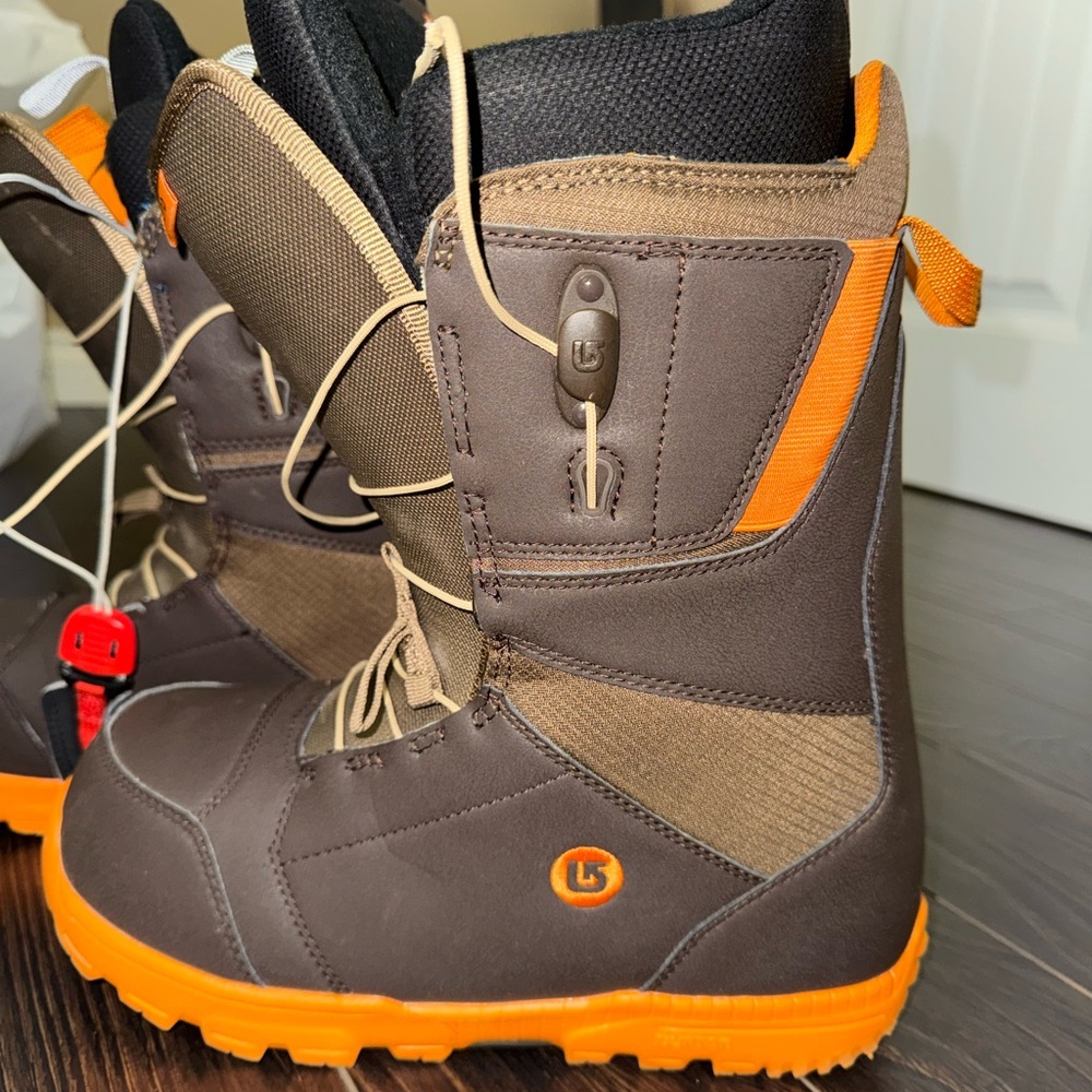 Burton Men's Brown and Orange Snow Boots